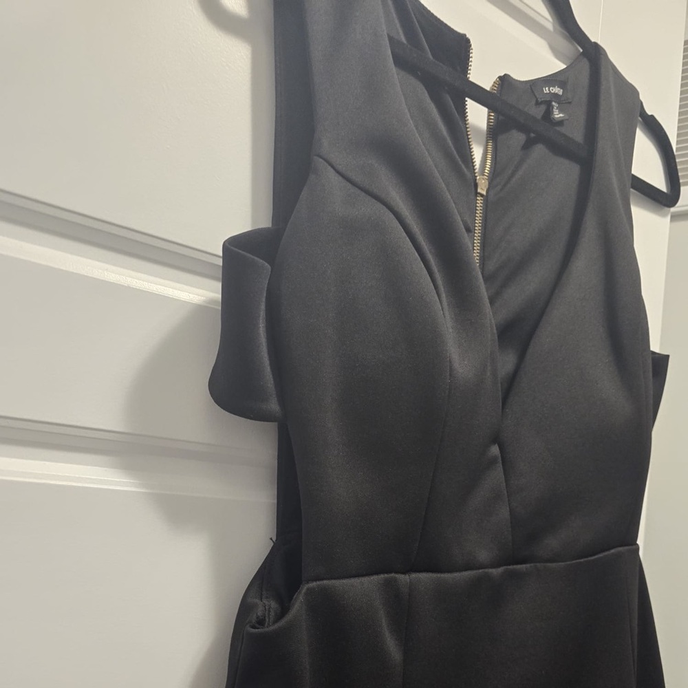 Evening Dress size large black colour used only one time